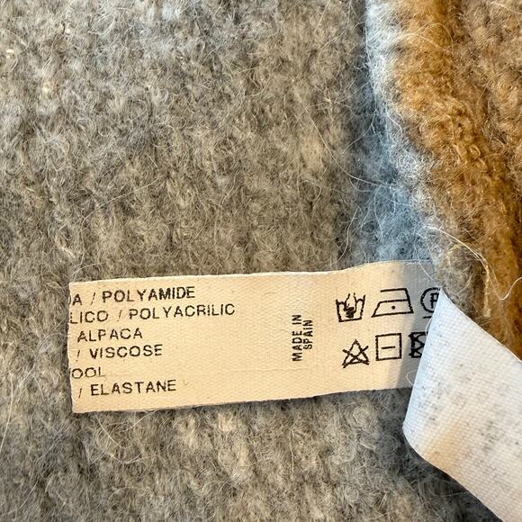 PRE-LOVED sita murt rent the runway sweater Size M-L (see measurements) - Picture 8 of 8